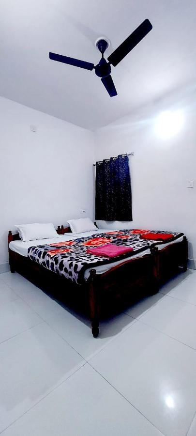 Nilam Guest House Bodh Gaja Zewnętrze zdjęcie