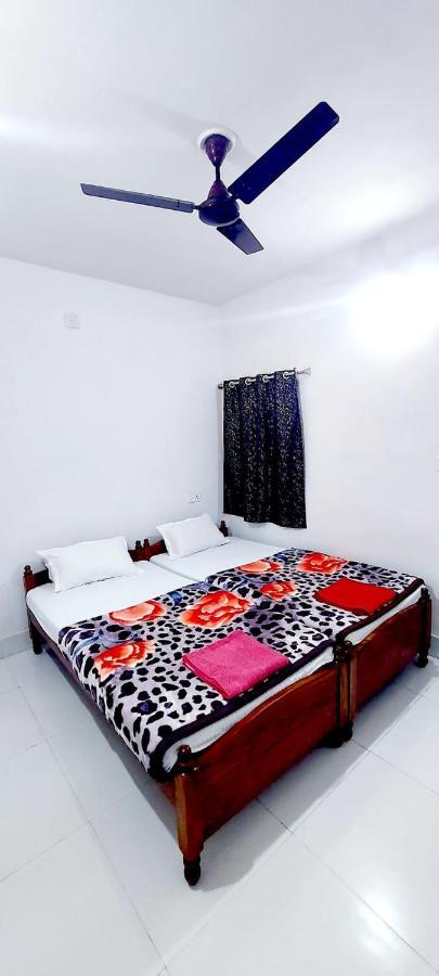 Nilam Guest House Bodh Gaja Zewnętrze zdjęcie